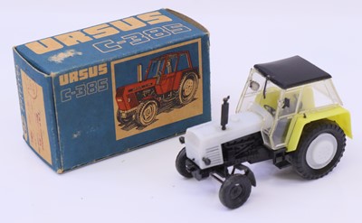 Lot 1473 - Estekyka of Poland plastic model of a Ursus...