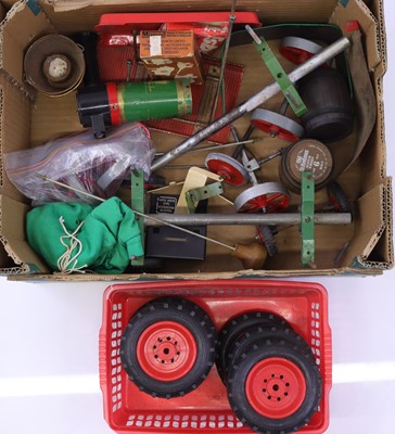 Lot 7 - Tray of mixed Mamod and similar spares and...