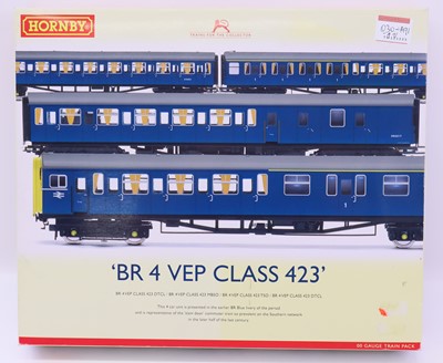 Lot 591 - R2946 Hornby Train Pack BR ‘4 VEP’ class 423...
