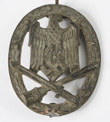 Lot 783 - A German General Assault badge, having a...