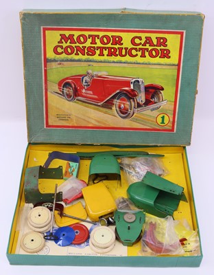 Lot 1852 - Meccano motor car constructor, various...
