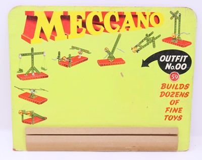 Lot 1833 - Meccano original Outfit 00 card advertising...