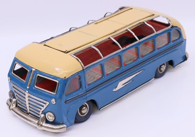 Lot 1726 - SG Gunthermann tinplate and clockwork model of...