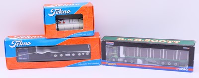 Lot 2130 - Lion and Corgi Toys 1/50 scale group of 2...