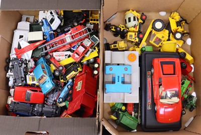 Lot 1339 - 2 trays of mixed loose and playworn diecasts...