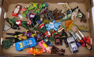 Lot 1686 - Tray of mixed 1980s-1990s action figures and...