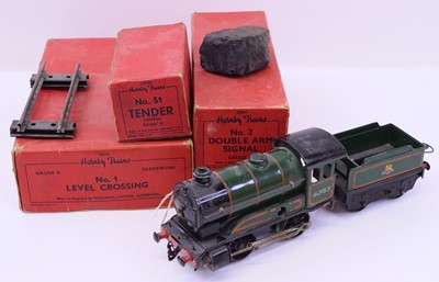 Lot 309 - A small collection of Hornby 0 Gauge, to...