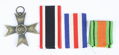 Lot 611 - A German Third Reich War Merit Cross, 2nd...