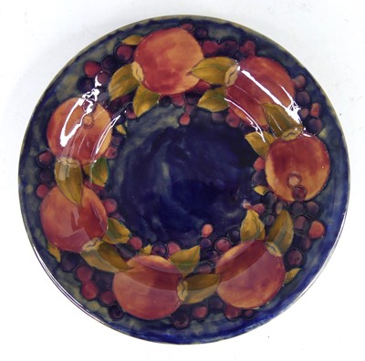 Lot 62 - An early 20th century Moorcroft Pomegranate...