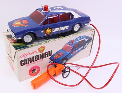 Lot 1552 - Reel (Italy) 1.14 scale Battery Cable Control,...