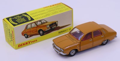 Lot 1137 - French Dinky Toys, 1424 Renault 12 Saloon,...