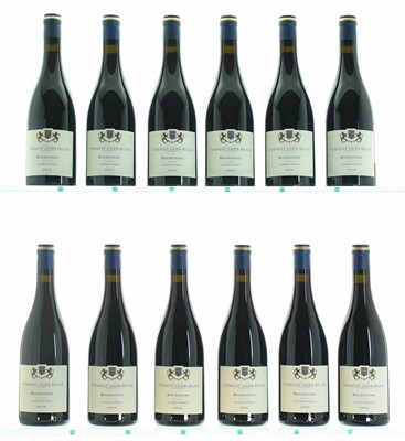 Lot 1023 - Liger-Belair Bourgogne Gamay les Deux Terres...