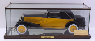 Lot 265 - Pocher 1/8 scale model of a Phantom 2 Sedanca...