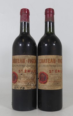 Lot 1115 - Chateau Figeac, 1981, Saint-Emilion Grand Cru,...