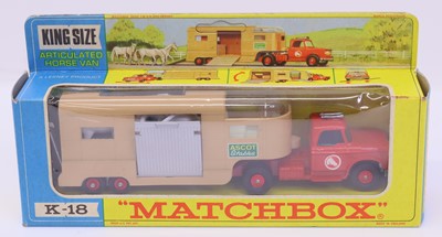 Lot 1325 - Matchbox Kingsize No.18 Articulated Horse Van...
