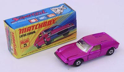 Lot 1305 - Matchbox Superfast No.5 Lotus Europa in...