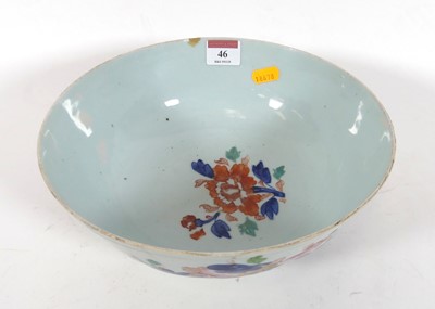 Lot 46 - A Chinese imari porcelain footed bowl, 20th...