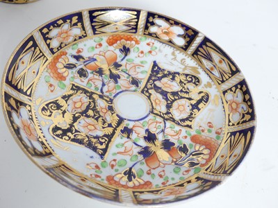 Lot 75 - A collection of Royal Crown Derby, to include...