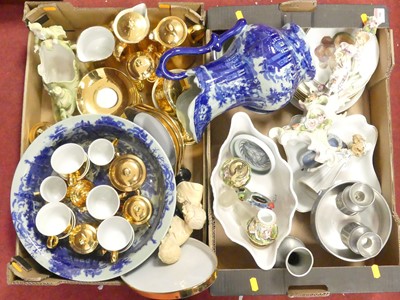 Lot 98 - A collection of ceramics to include a Royal...