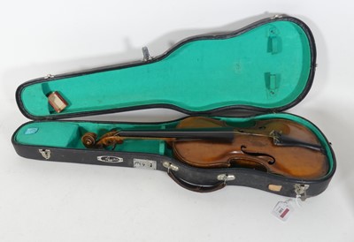 Lot 100 - A violin, having a two-piece maple back, and...