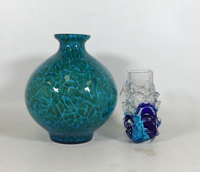 Lot 138 - A large 20th century Mdina style glass vase,...
