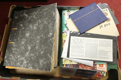 Lot 182 - A collection of miscellaneous items to include...