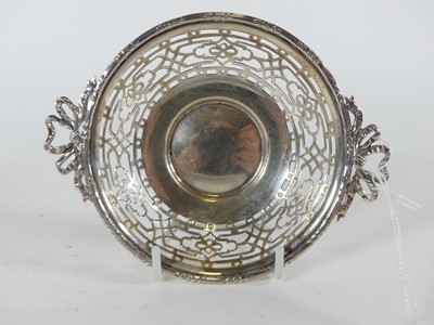Lot 294 - A George V silver bonbon dish of pierced...