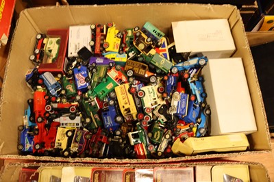 Lot 1502 - 2 trays of mixed Matchbox Models of Yesteryear,...