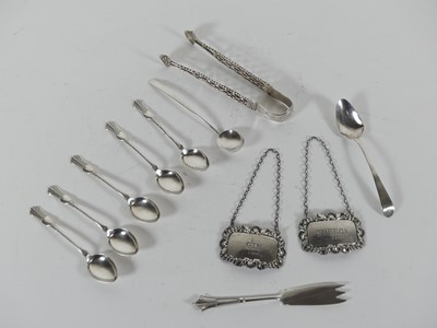 Lot 301 - A matched pair of modern silver decanter...