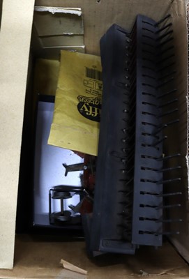 Lot 1516 - Collection of 0 Gauge model railways...