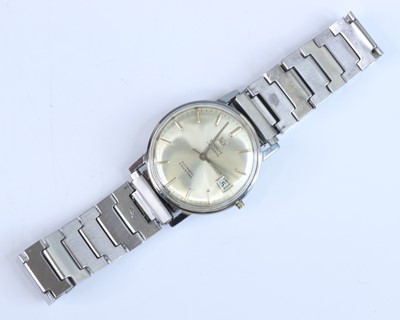 Lot 402 - A gent's Tissot Visodate Seastar automatic...