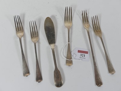 Lot 321 - A harlequin set of four silver dessert forks,...
