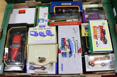 Lot 1528 - Tray of mixed modern issue diecast to include...