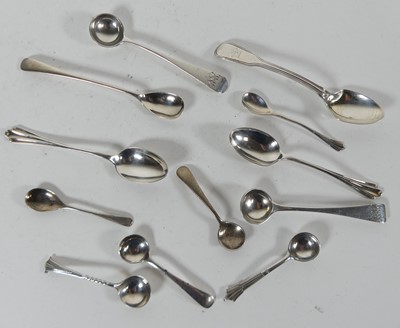 Lot 330 - A collection of assorted loose silver...
