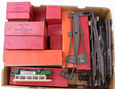 Lot 329 - One tray containing various Hornby 0 gauge...