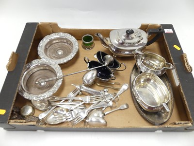 Lot 278 - A collection of silver plated wares to include...