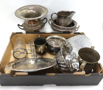 Lot 282 - A collection of silver plated wares, to...