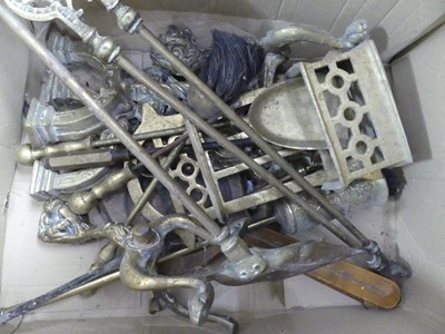 Lot 641 - A collection of metalware, to include fire...