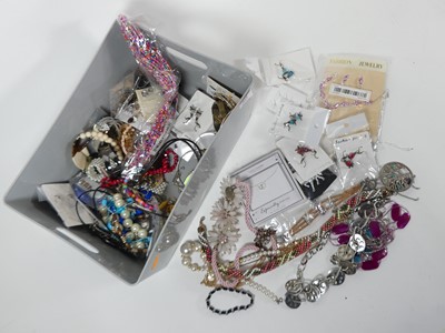 Lot 424 - A collection of costume jewellery, to include...