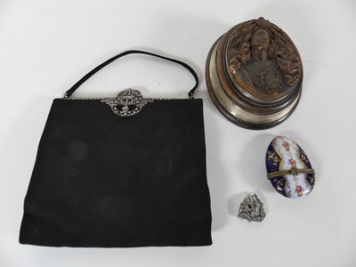 Lot 463 - A late 19th century carved walnut roundel,...