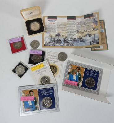 Lot 464 - Great Britain, Royal Mint Queen Elizabeth II...