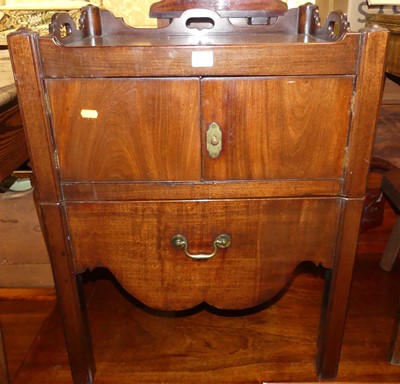 Lot 1464 - A George III mahogany gentleman's tray top...