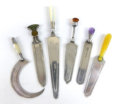 Lot A collection of Victorian and early 20th...