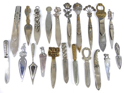 Lot A collection of Victorian and later white...