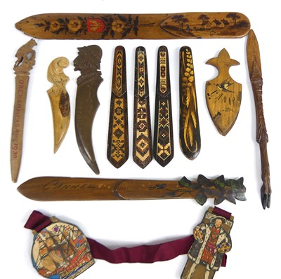 Lot A collection of carved olive and other wooden...