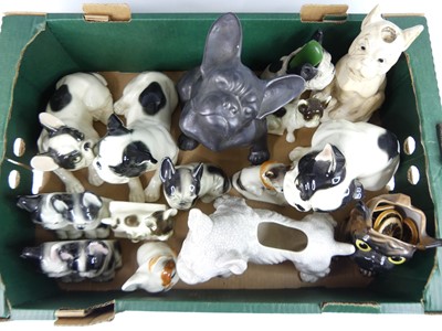 Lot 49 - A box of various large to mid-sized ceramic...