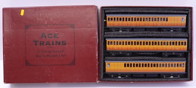 Lot 344 - ACE trains 0 gauge coarse scale Metropolitan...