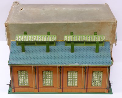 Lot 174 - Hornby 0 gauge 1935-41 No. E2E engine shed -...