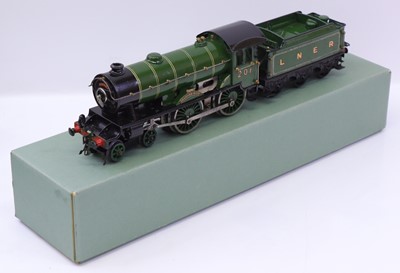 Lot 116 - 1936-41 E220 3-rail Hornby 0-gauge 4-4-0 loco...