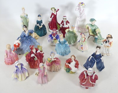 Lot 123 - A collection of Royal Doulton figures of...